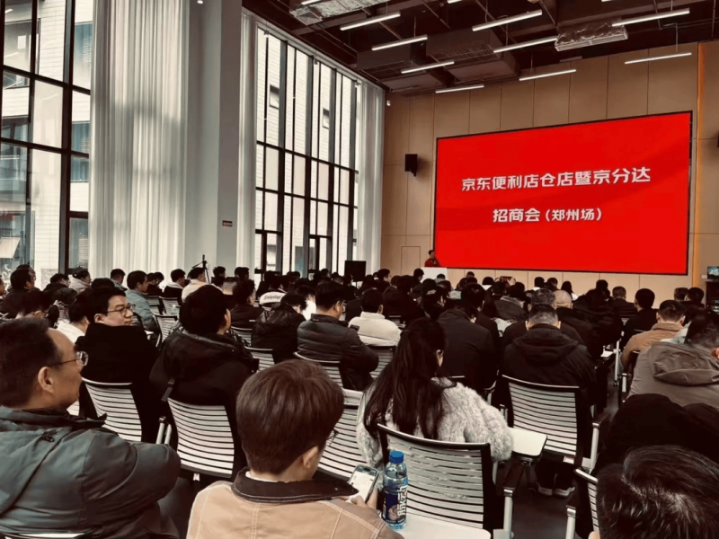 你再想逃离生活，也逃不开自我丨记者手记